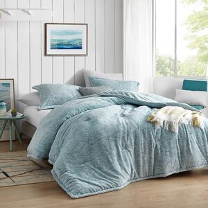 Oversized comforter (twin/twin xl)